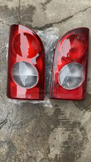 Hyundai H100 Tail Light Pair