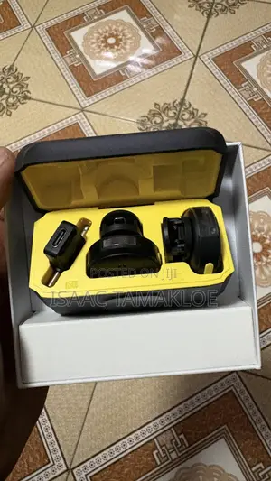 Magnetic Wireless Microphones