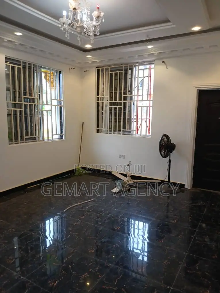 2bdrm Apartment in Taifa for rent