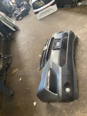 Honda Pilot 16 Front Bumper Complete 2016, 2017, 2018 Used