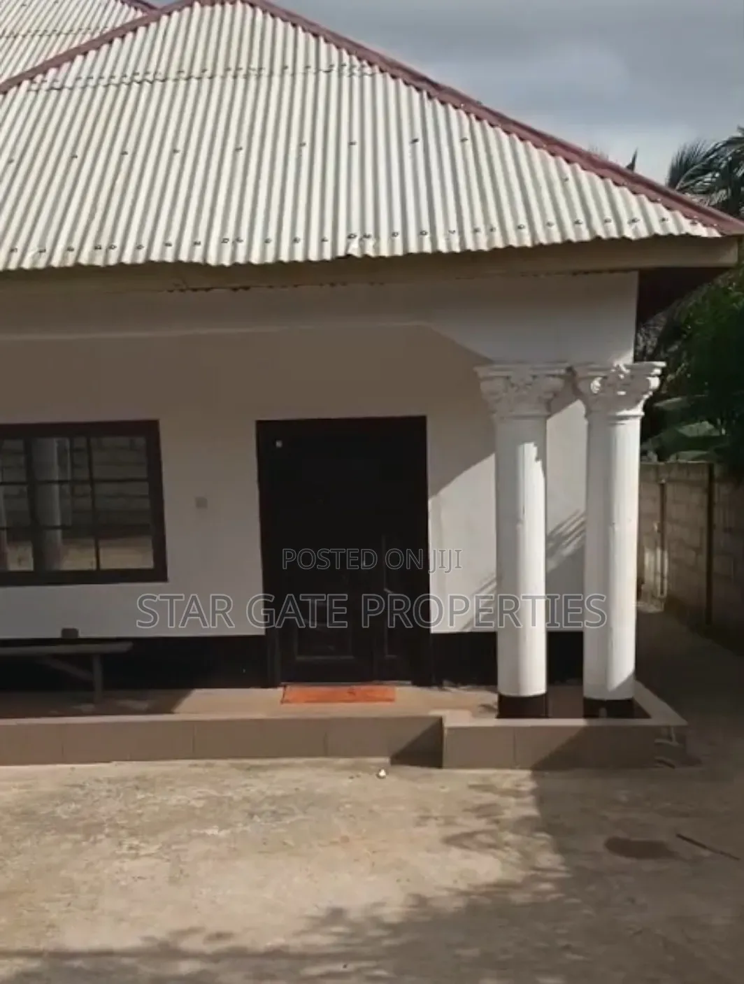 3bdrm House in Buoho ( Sasa), Kumasi Metropolitan for sale