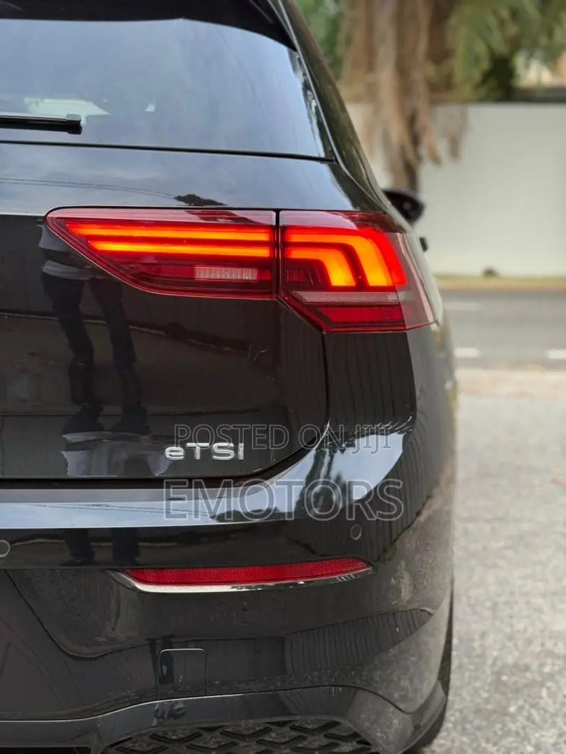 Volkswagen Golf 2025 Black