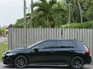 Volkswagen Golf 2025 Black