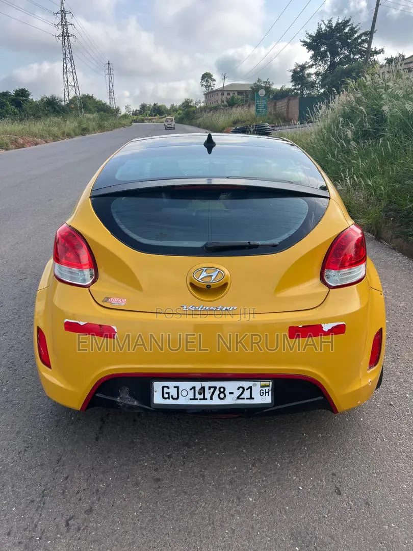 Hyundai Veloster 2016 Yellow