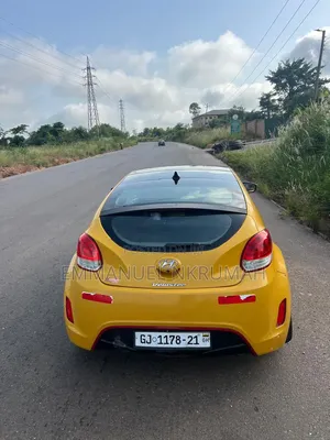 Hyundai Veloster 2016 Yellow