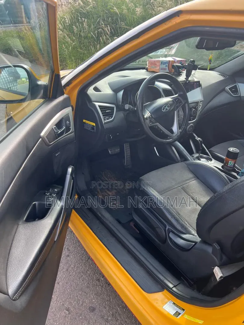 Hyundai Veloster 2016 Yellow