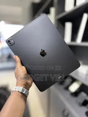 Apple iPad Pro 13 (2024) 256 GB Black