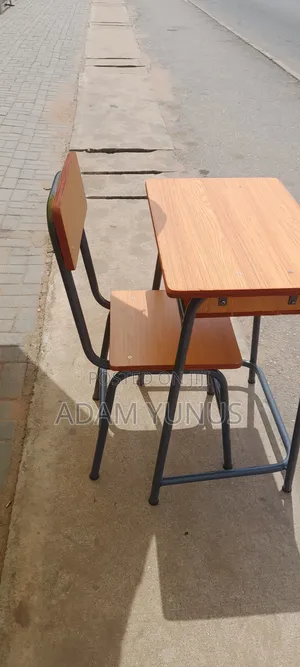 Mono Desk for Students