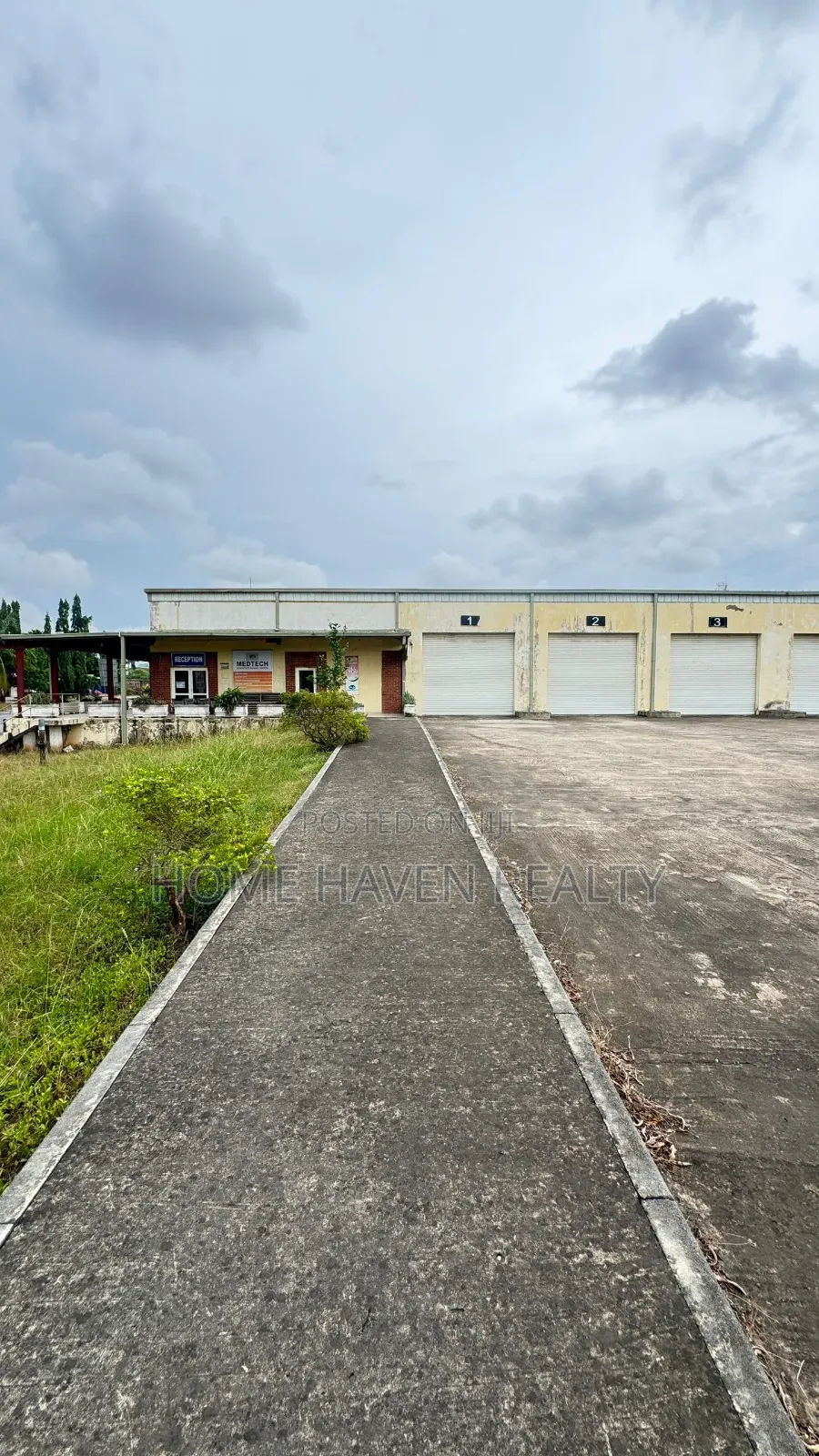 4000 Square Meter Warehouse for Rent at Amasaman Kutunse