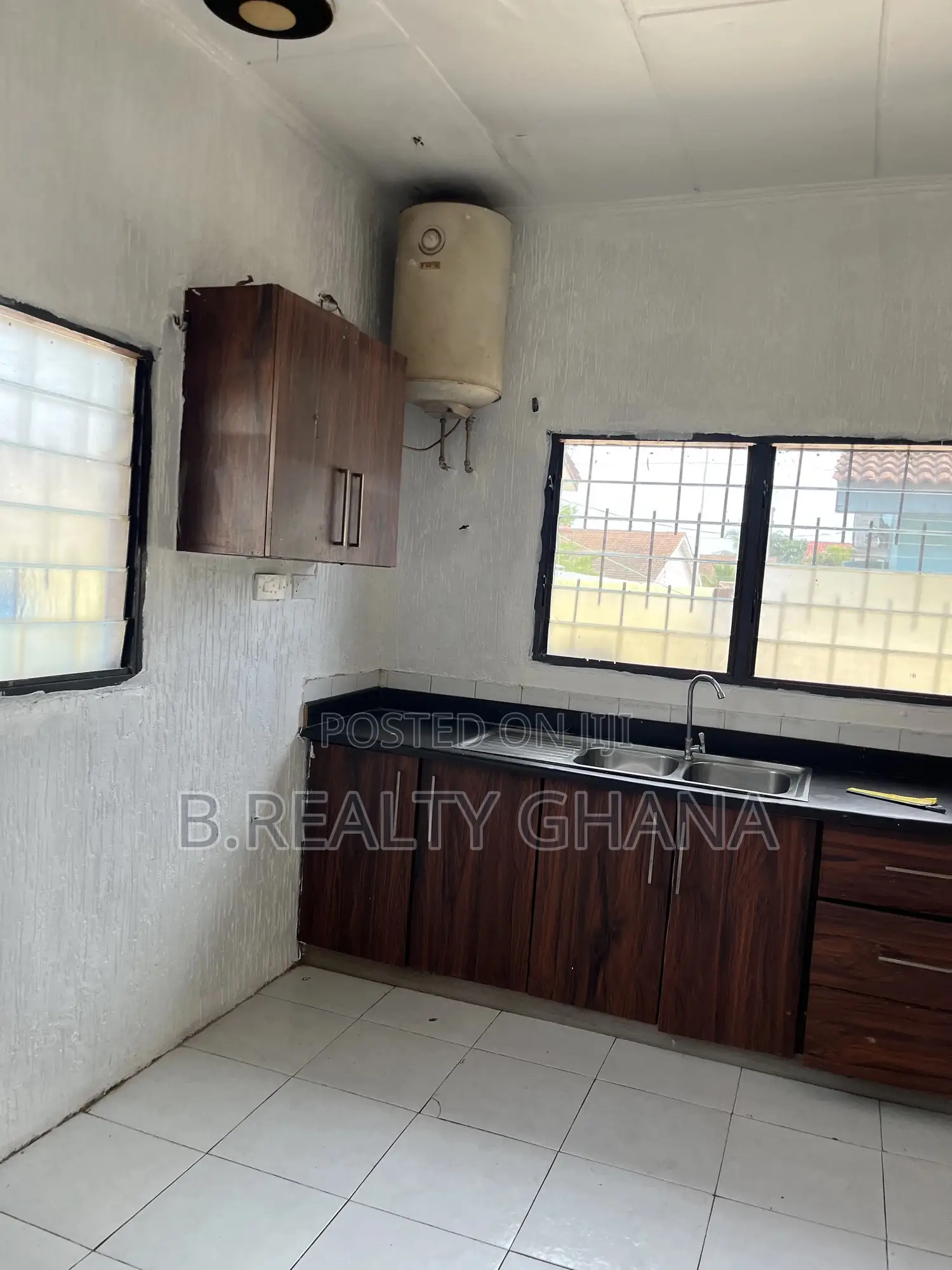 4bdrm House in Manet Court for rent