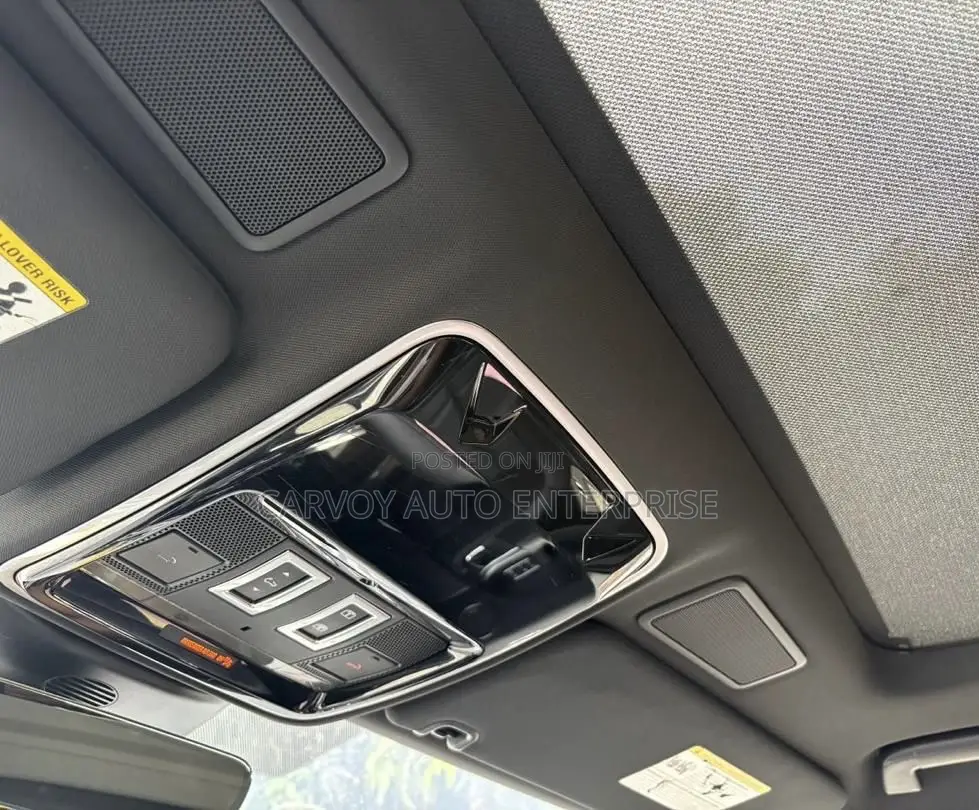 Land Rover Range Rover Sport 2021 Red