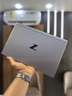 Laptop HP ZBook Firefly G8 16GB Intel Core i5 SSD 256GB