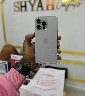 Apple iPhone 15 Pro Max 256 GB Silver