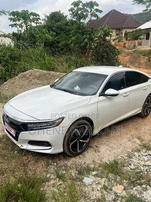 Honda Accord 2018 White