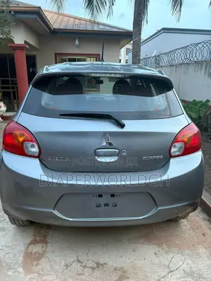 Mitsubishi Mirage 2015 Silver