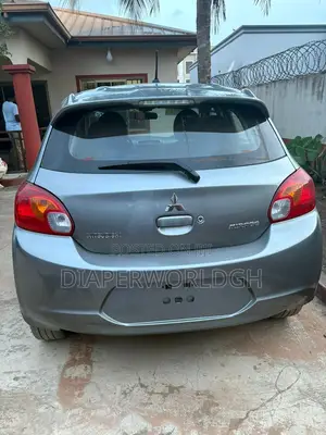 Mitsubishi Mirage 2015 Silver
