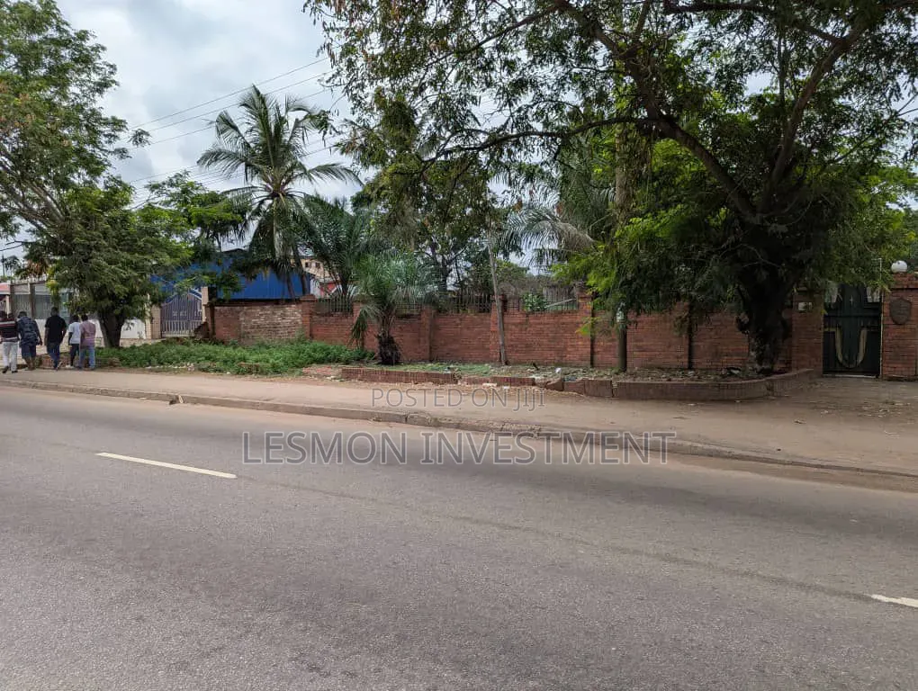 2,15 Acres of Roadside Land at Dzorwulu for Sale