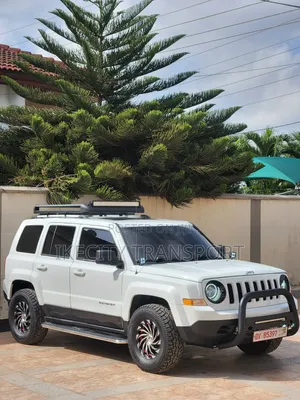 Jeep Patriot Latitude 4x4 2017 White