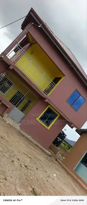 2bdrm Apartment in Amasaman Asalahaja for rent