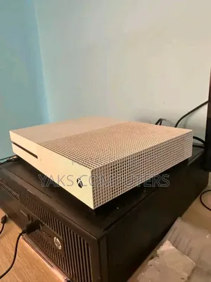 Xbox One S White