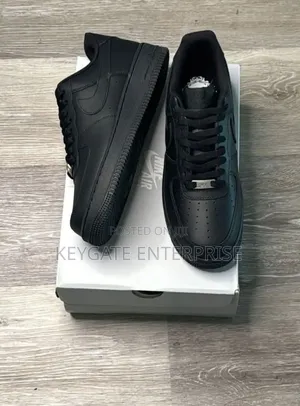 Nike Air Force 1 Black Small Lace