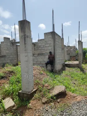 4bdrm House in Accra Metropolitan for sale