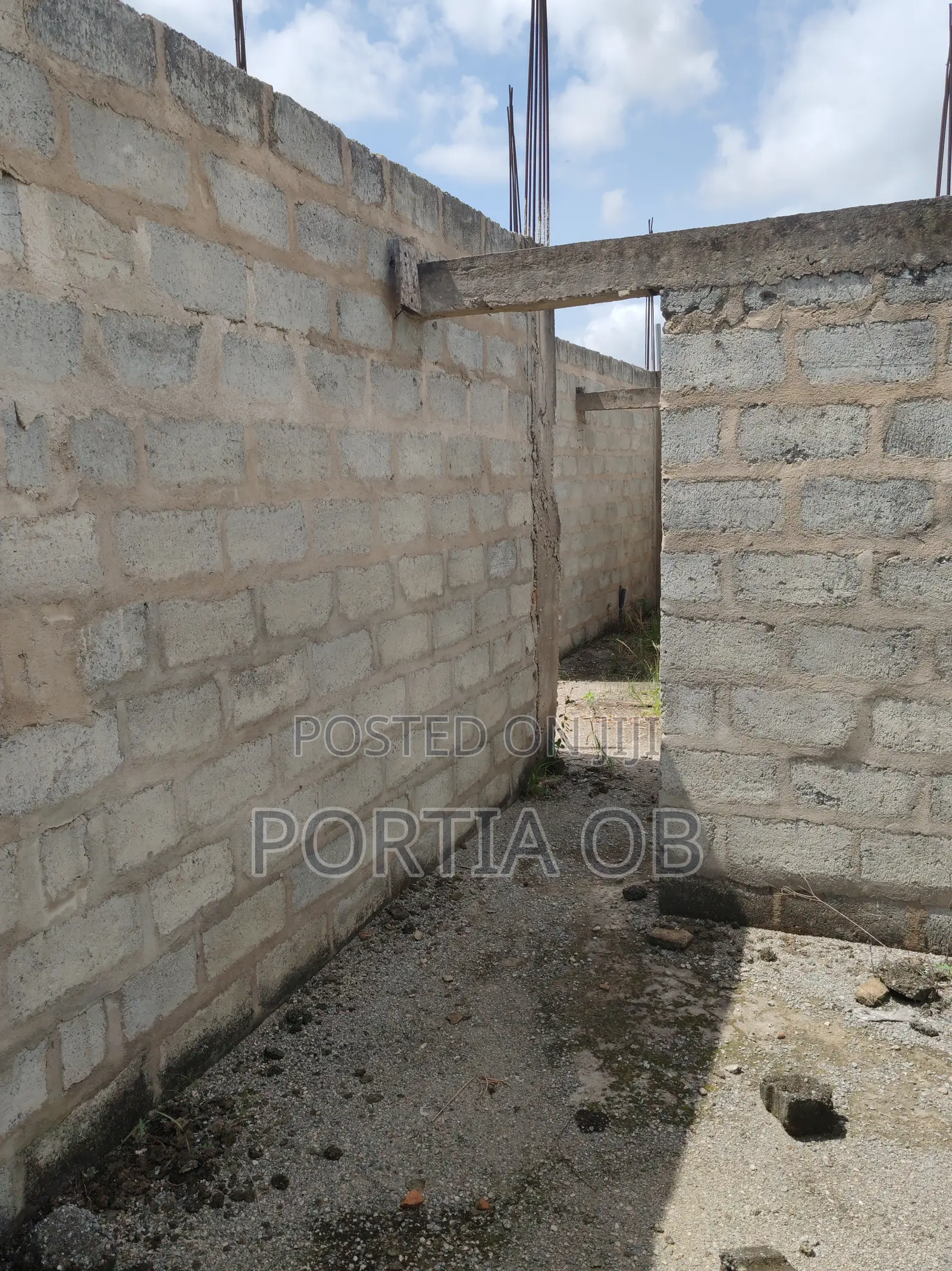 4bdrm House in Accra Metropolitan for sale