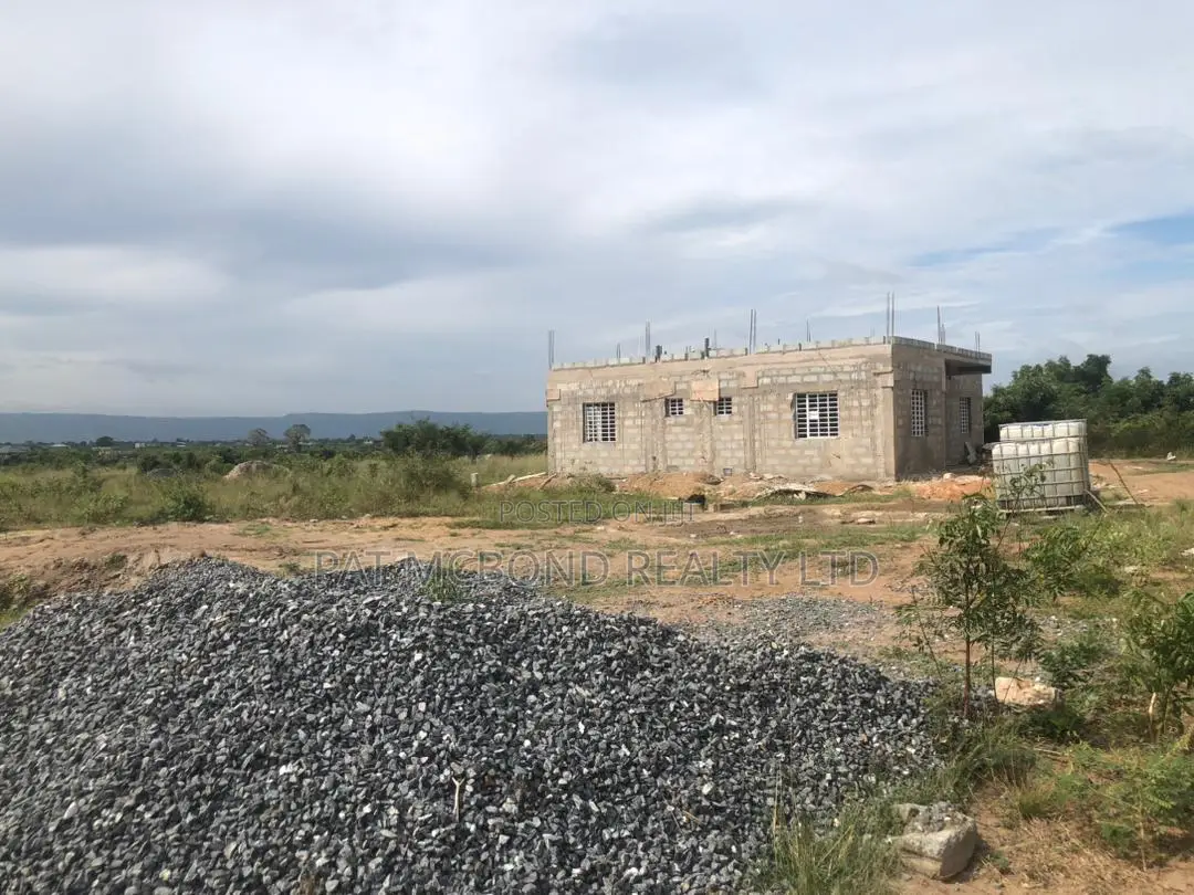 Strategic Land Location at Afienya Mobole