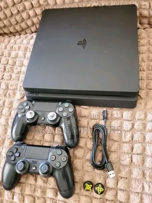 Play Station 4 Slim