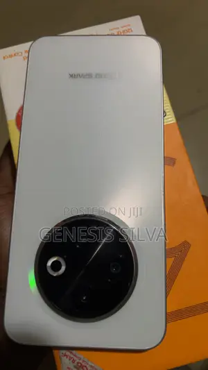 Tecno Spark 30C 128 GB White
