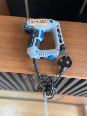 Electric Staple Gun / Nailer – Uk Used