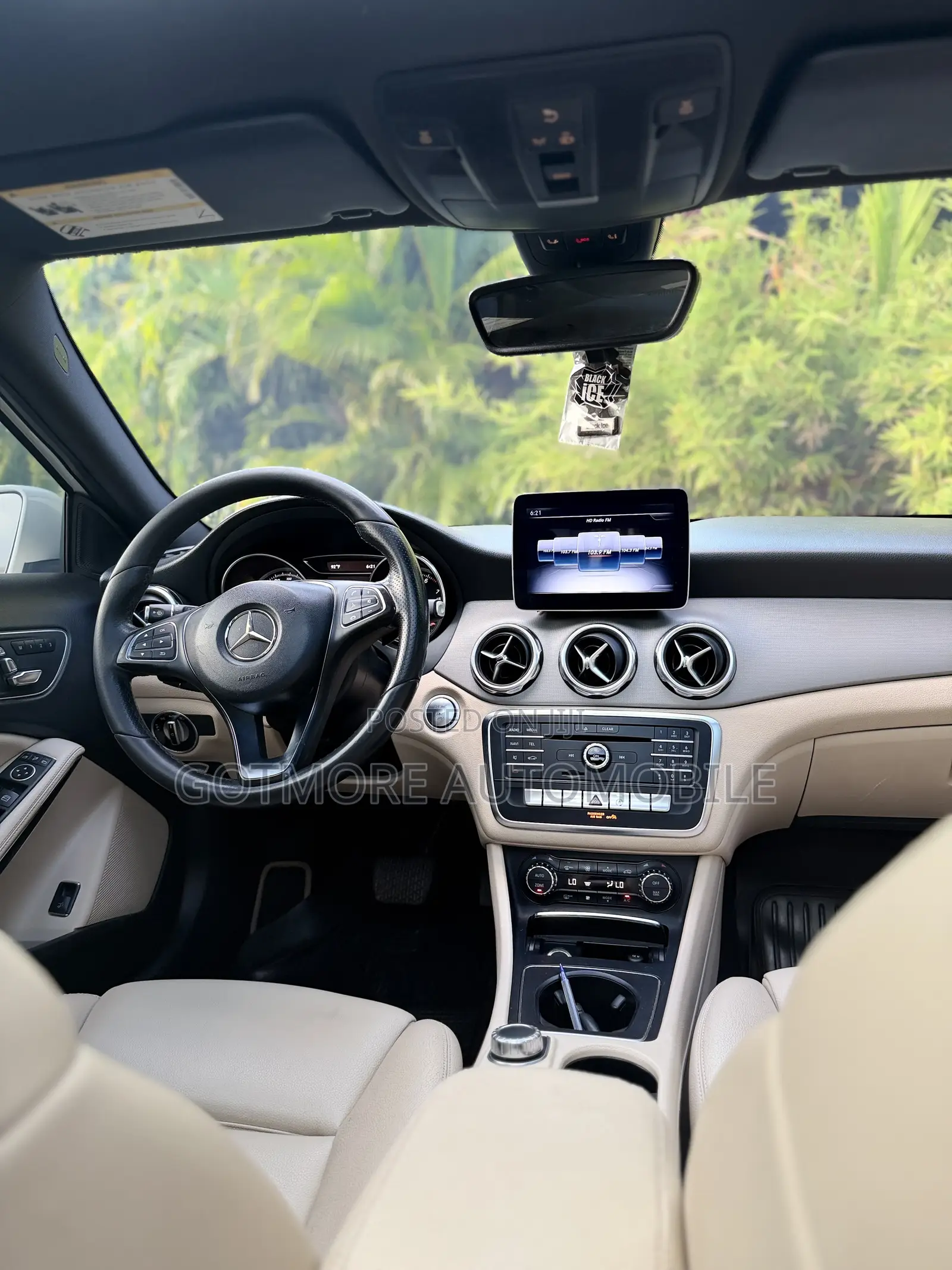 Mercedes-Benz GLA 250 2018 White