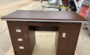 Office Desk (1.4 M )