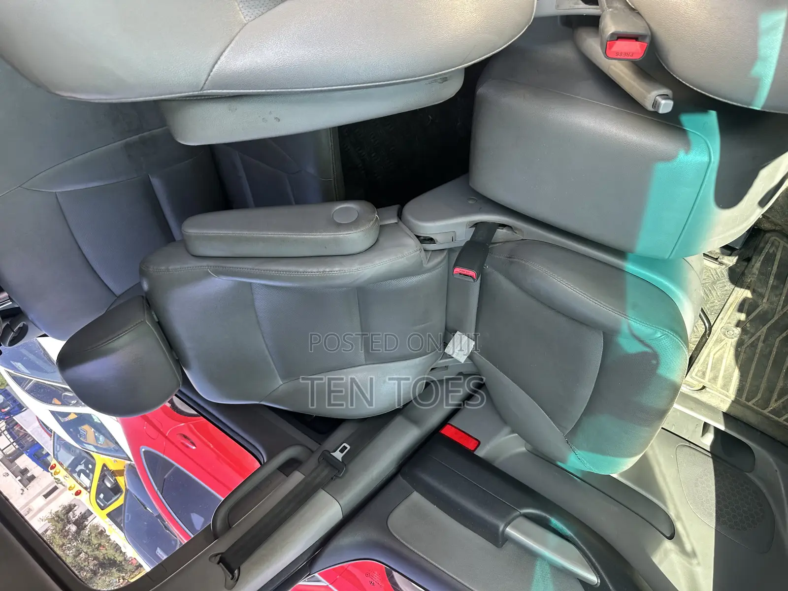 Hyundai Starex 2015 Grey