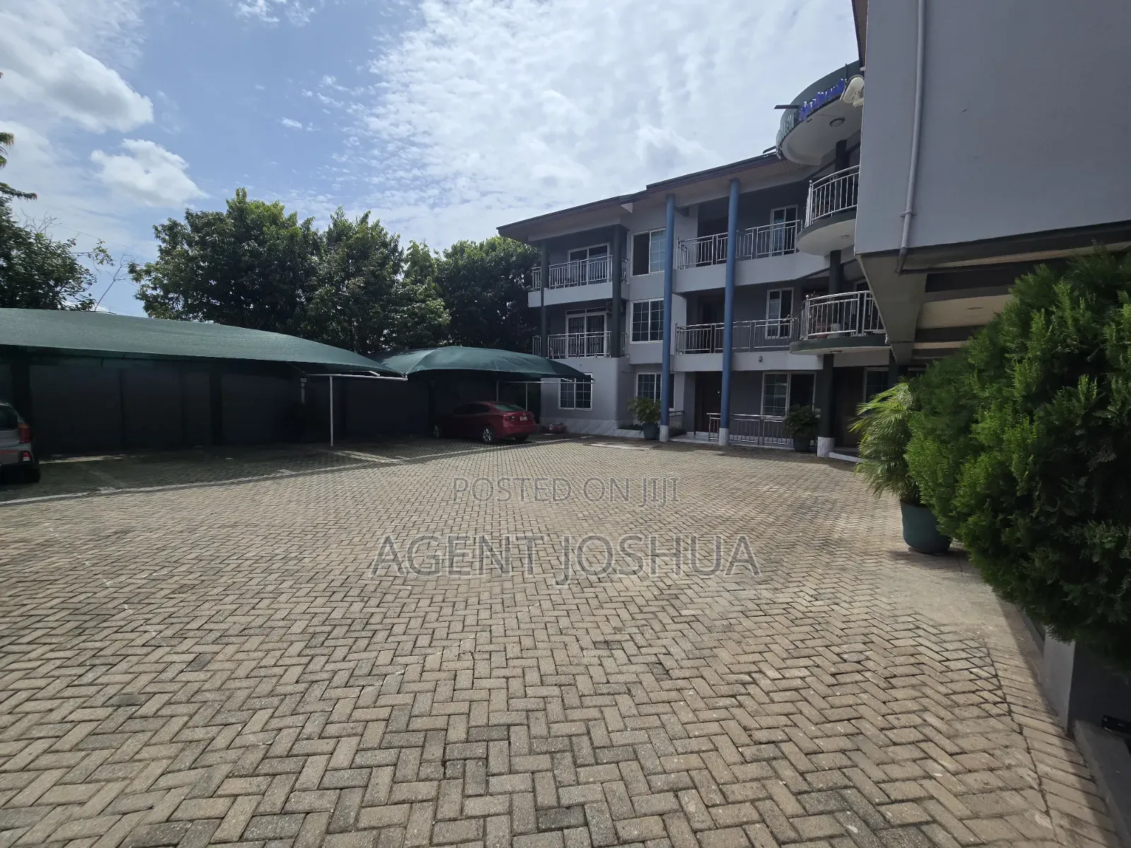 2bdrm Apartment in East Airport, Papaye for rent