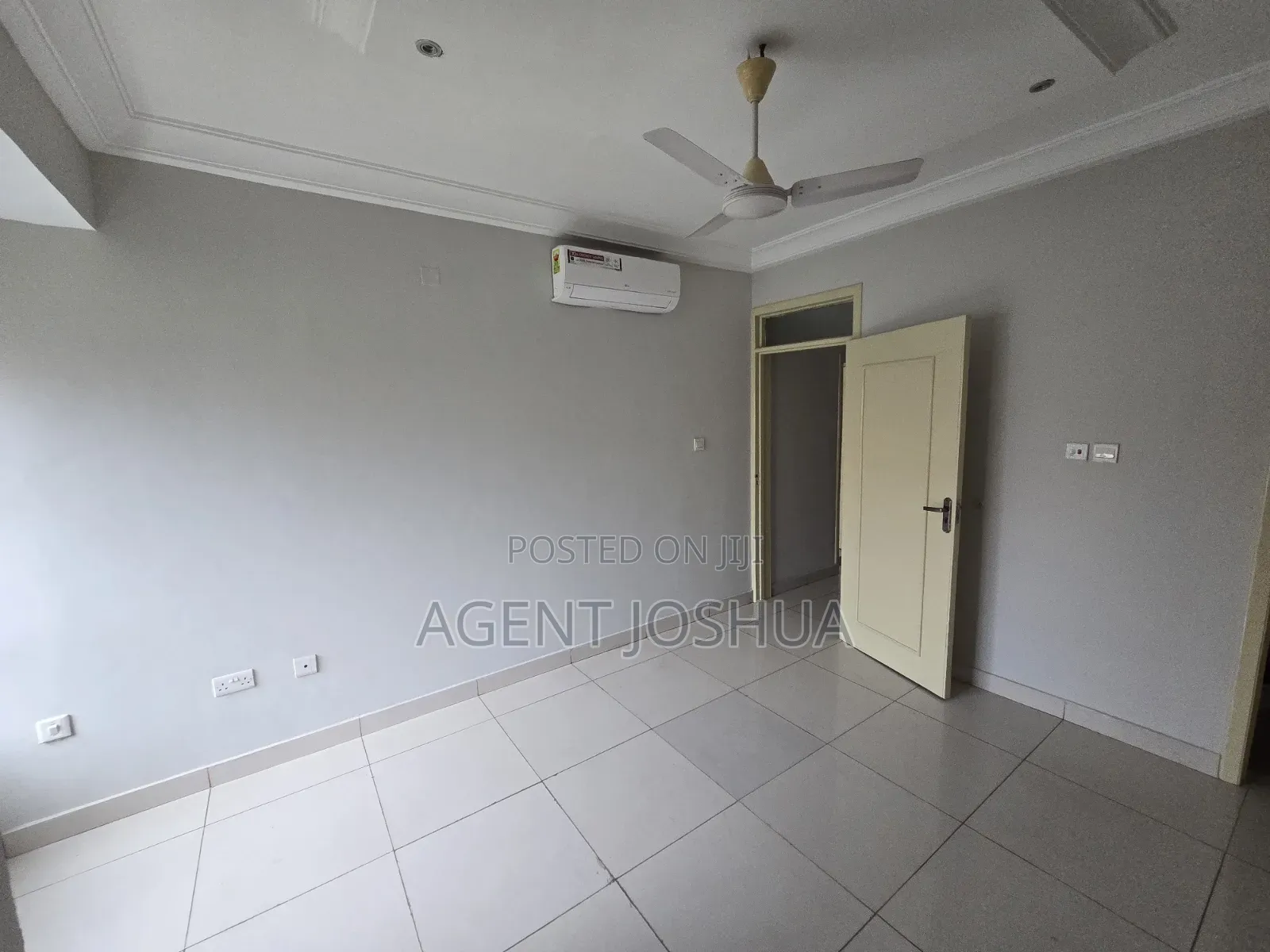 2bdrm Apartment in East Airport, Papaye for rent