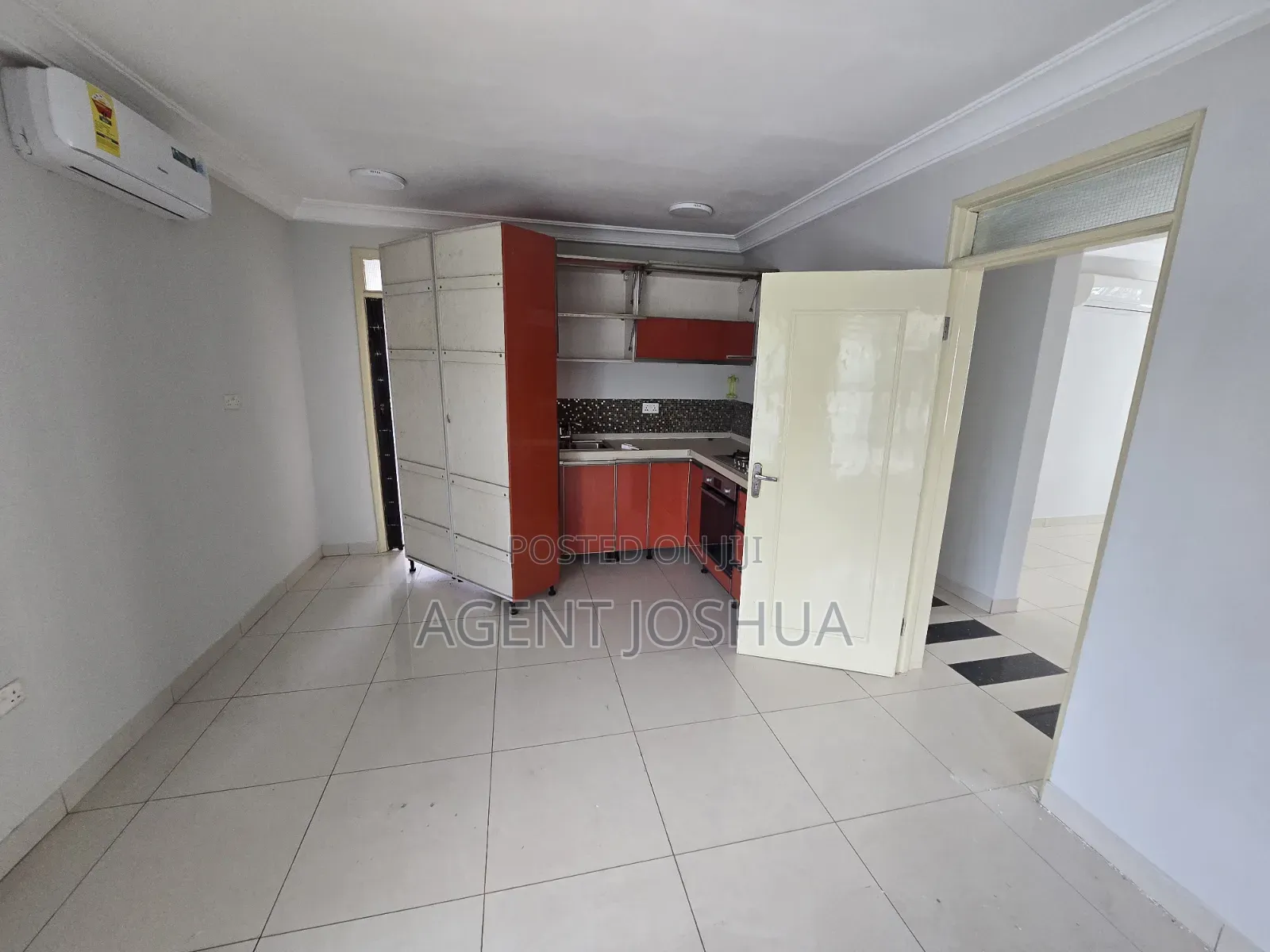 2bdrm Apartment in East Airport, Papaye for rent