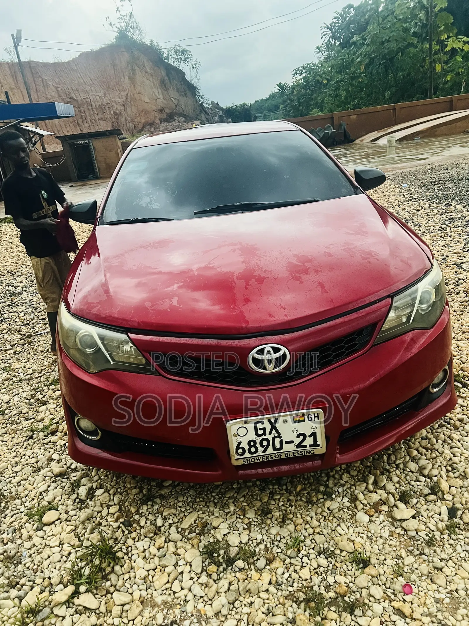 Toyota Camry LE 4dr Sedan (2.5L 4cyl 6A) 2014 Red
