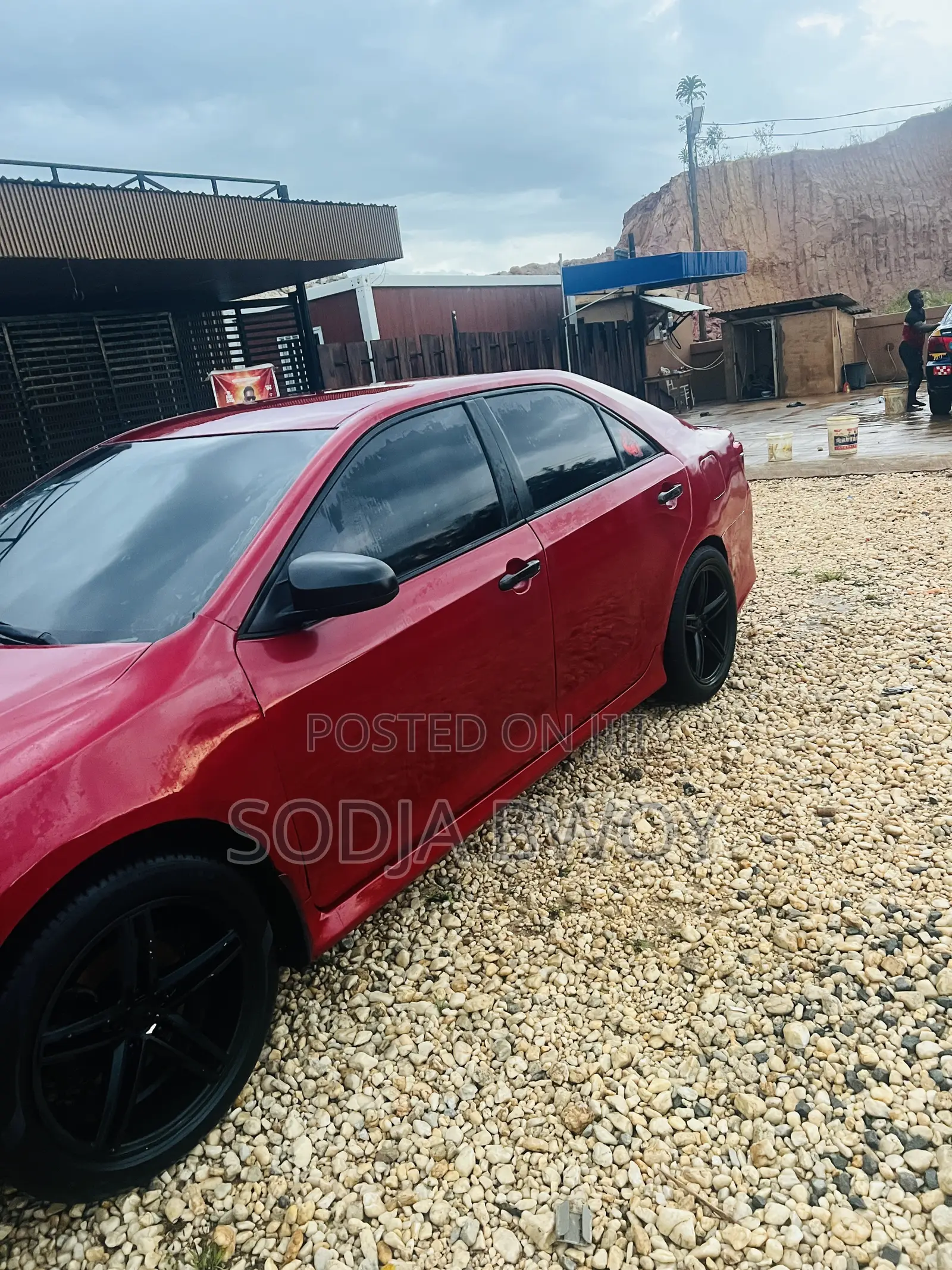 Toyota Camry LE 4dr Sedan (2.5L 4cyl 6A) 2014 Red