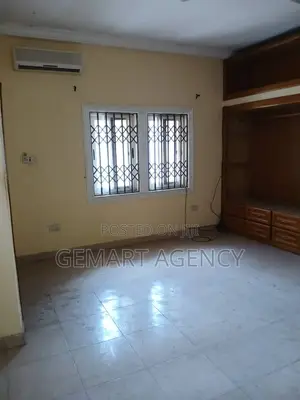 3bdrm Apartment in Kwabenya Acp for rent
