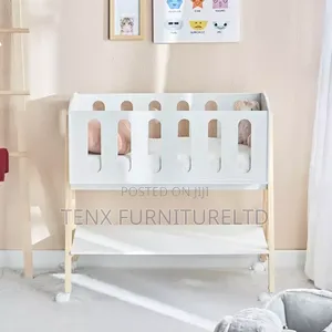 Baby Bed/Toddlers Bed With Mattress and Pillow