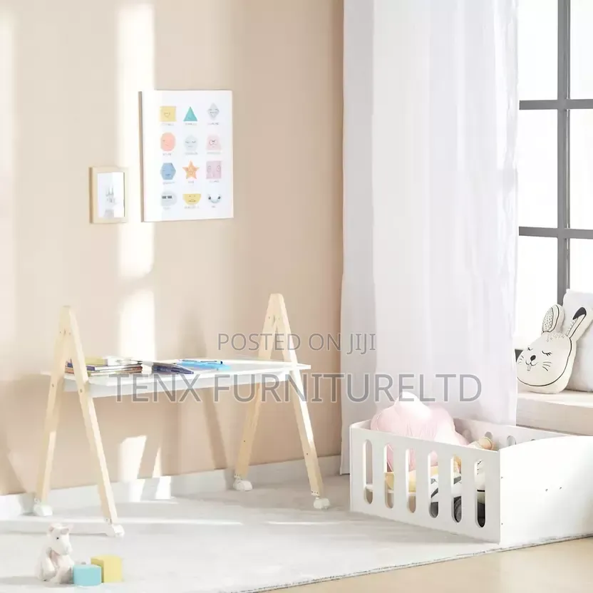 Baby Bed/Toddlers Bed With Mattress and Pillow