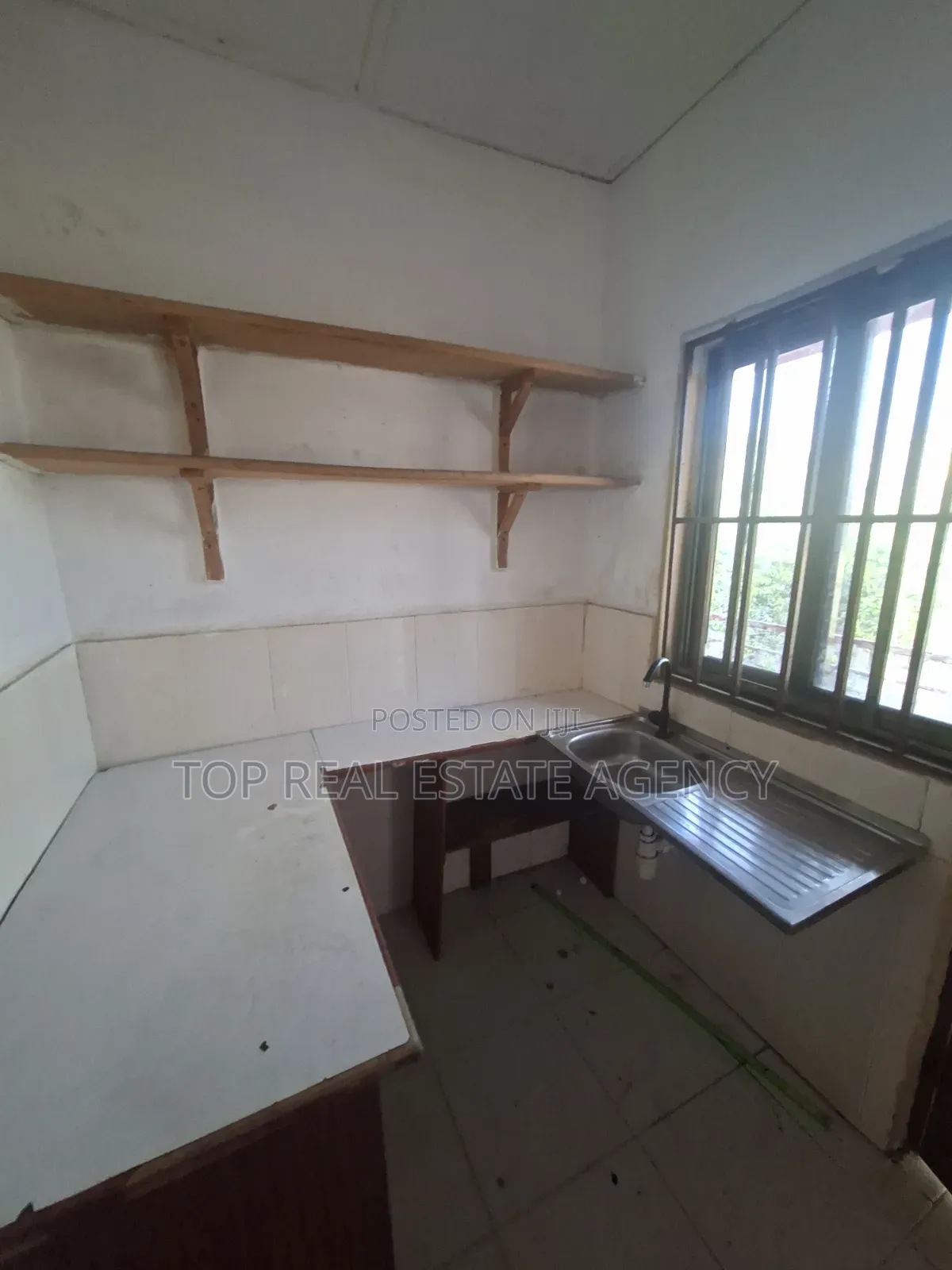 1bdrm Apartment in Achimota Mall, Ga East Municipal for rent