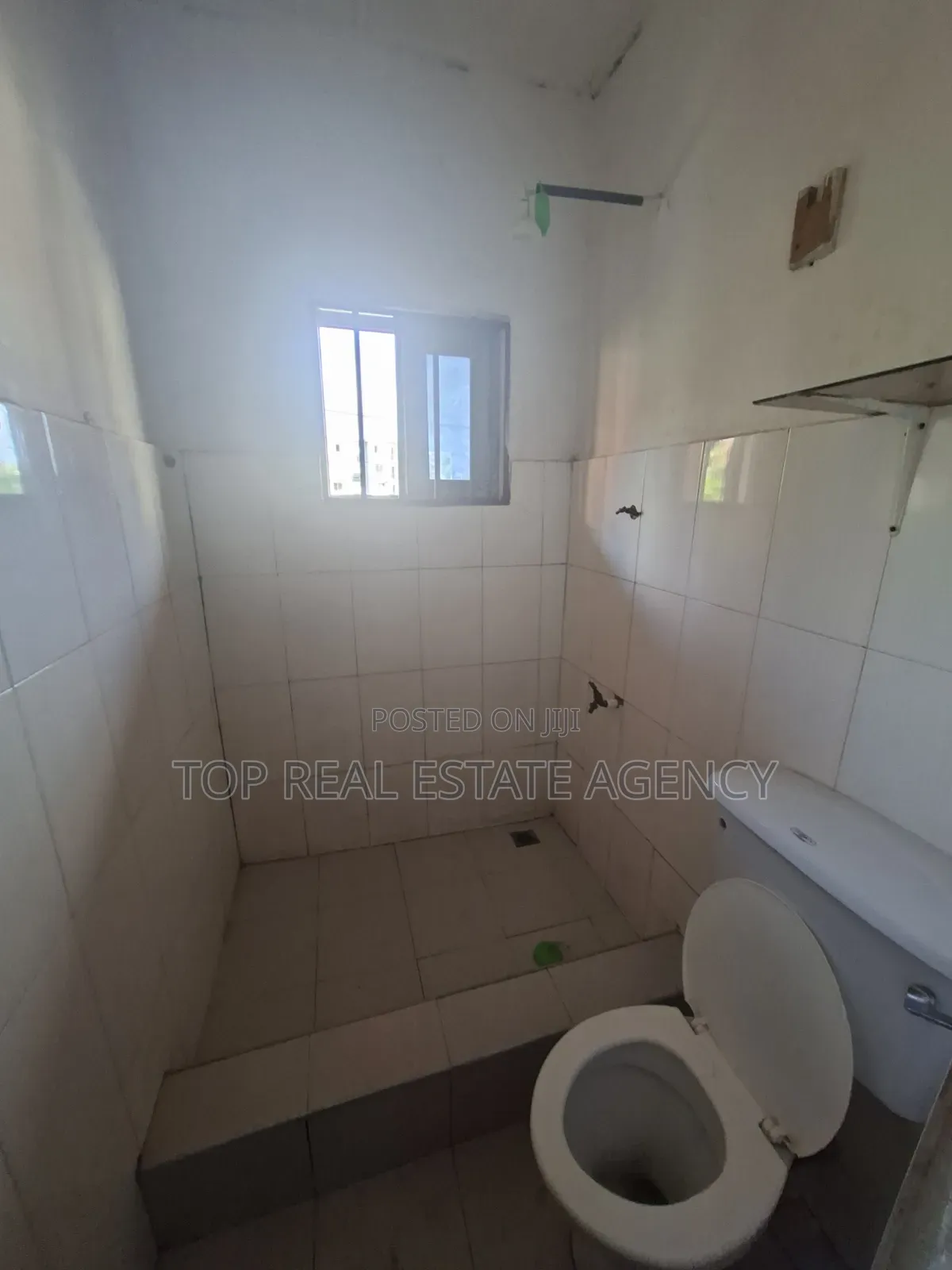 1bdrm Apartment in Achimota Mall, Ga East Municipal for rent