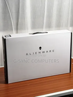 Laptop Alienware M16 R1 32GB Intel Core i7 SSD 1T