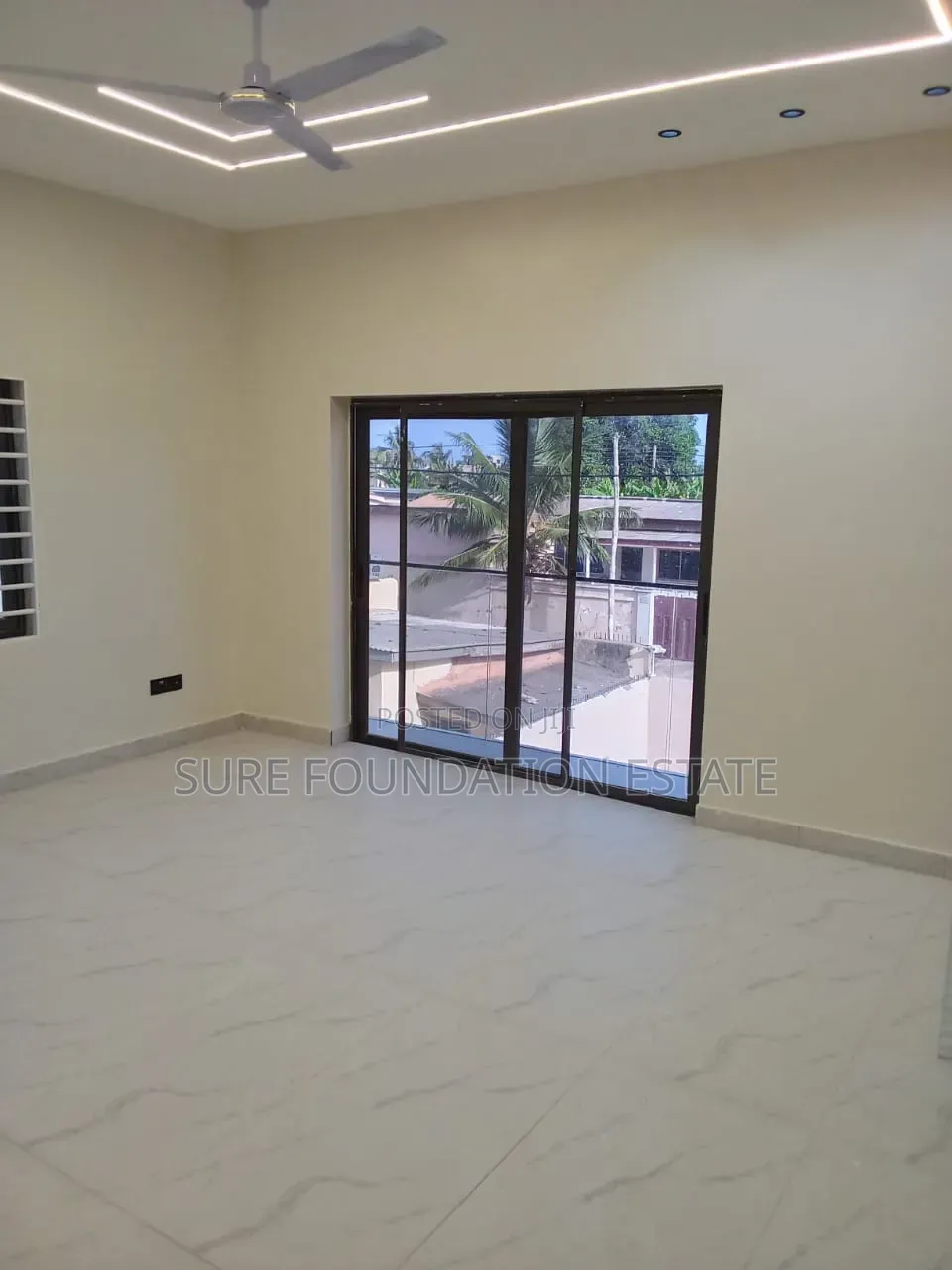 4bdrm House in Dansoman for sale