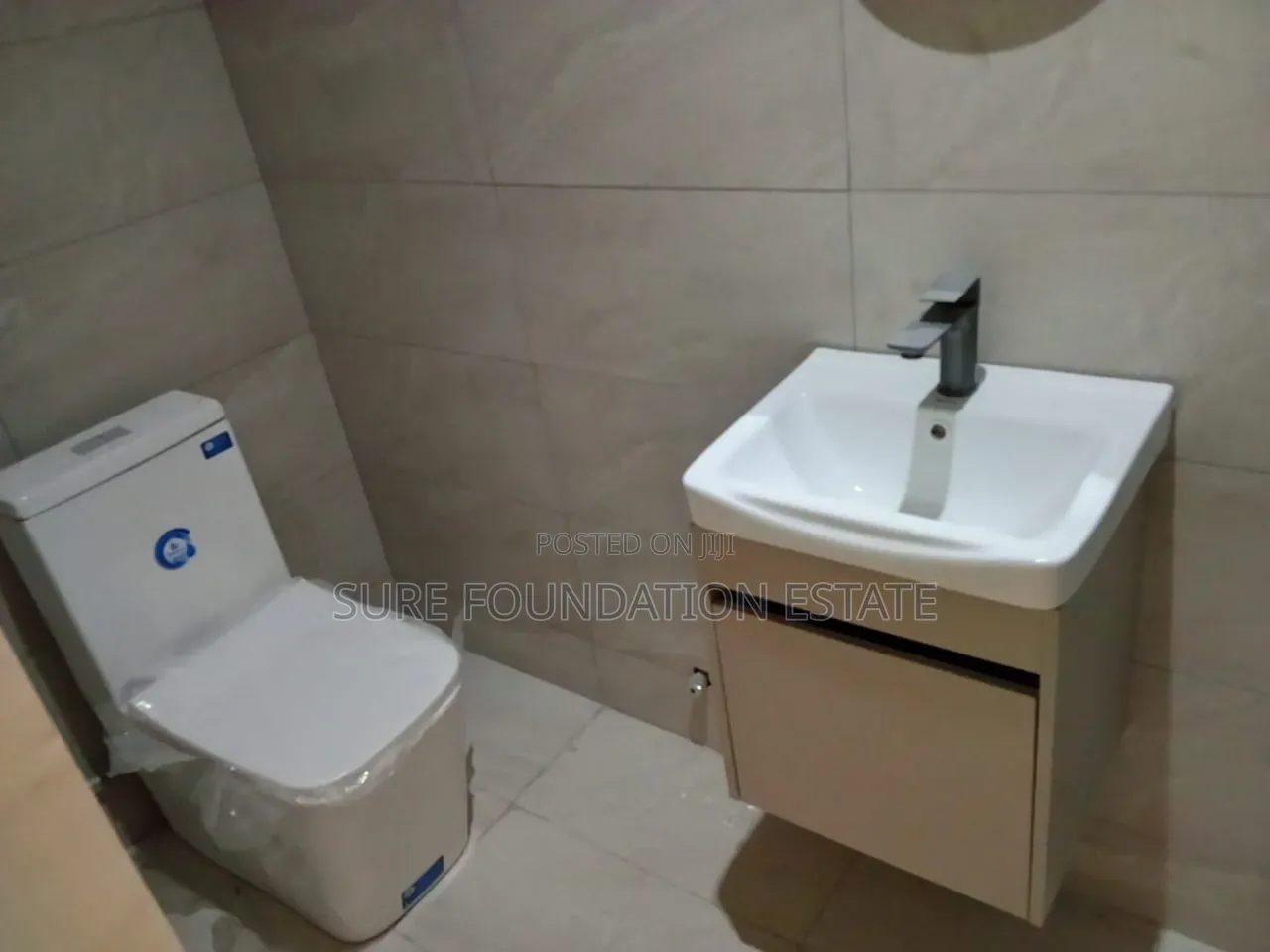 4bdrm House in Dansoman for sale
