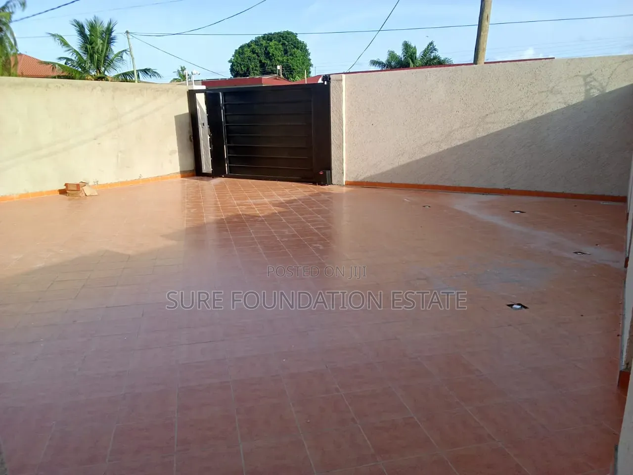 4bdrm House in Dansoman for sale