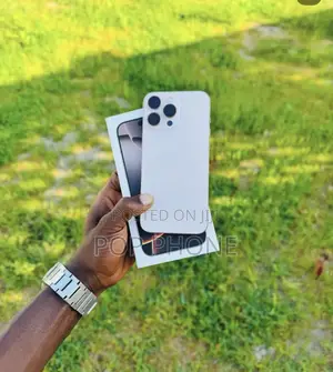 Apple iPhone 16 Pro Max 512 GB Gold