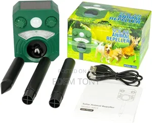 Solar Animal Repeller, Ultrasonic.Waterproof Flashing Lights